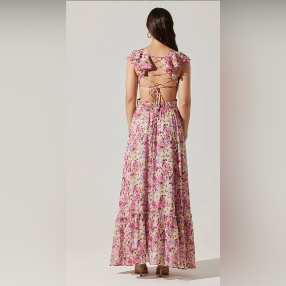 New ASTR Primrose Floral Stappy Back Maxi Dress size Small - Picture 5 of 16
